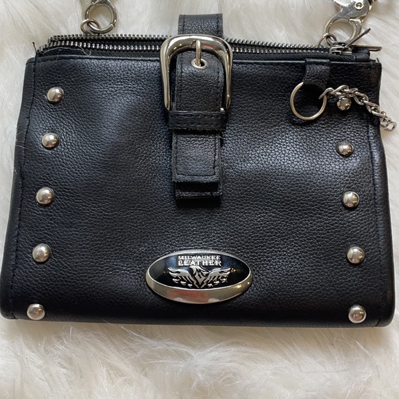 COPY - Milwaukee Leather Crossbody Purse - Picture 3 of 10